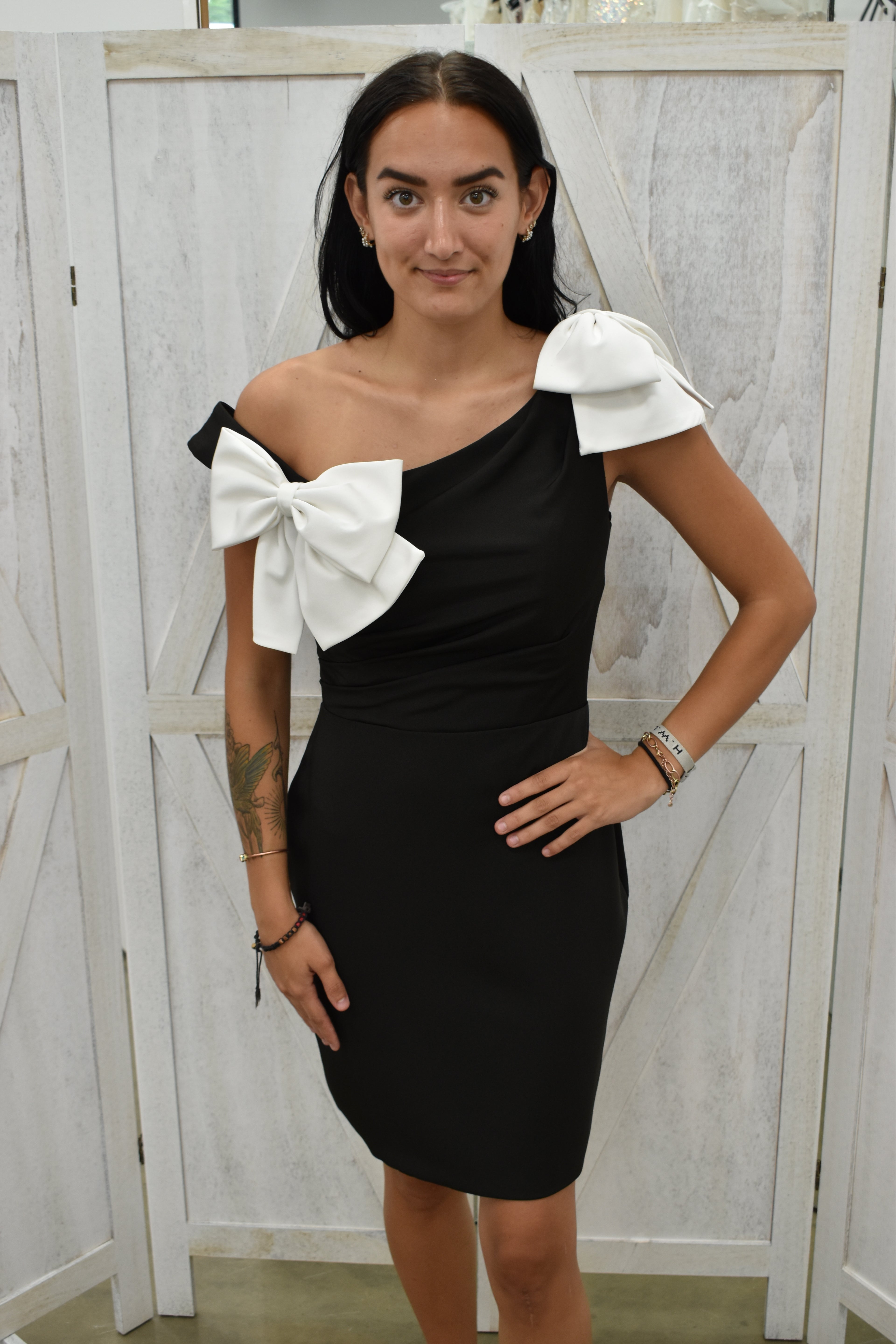 Black One-Shoulder Bodycon Dress with White Bow
