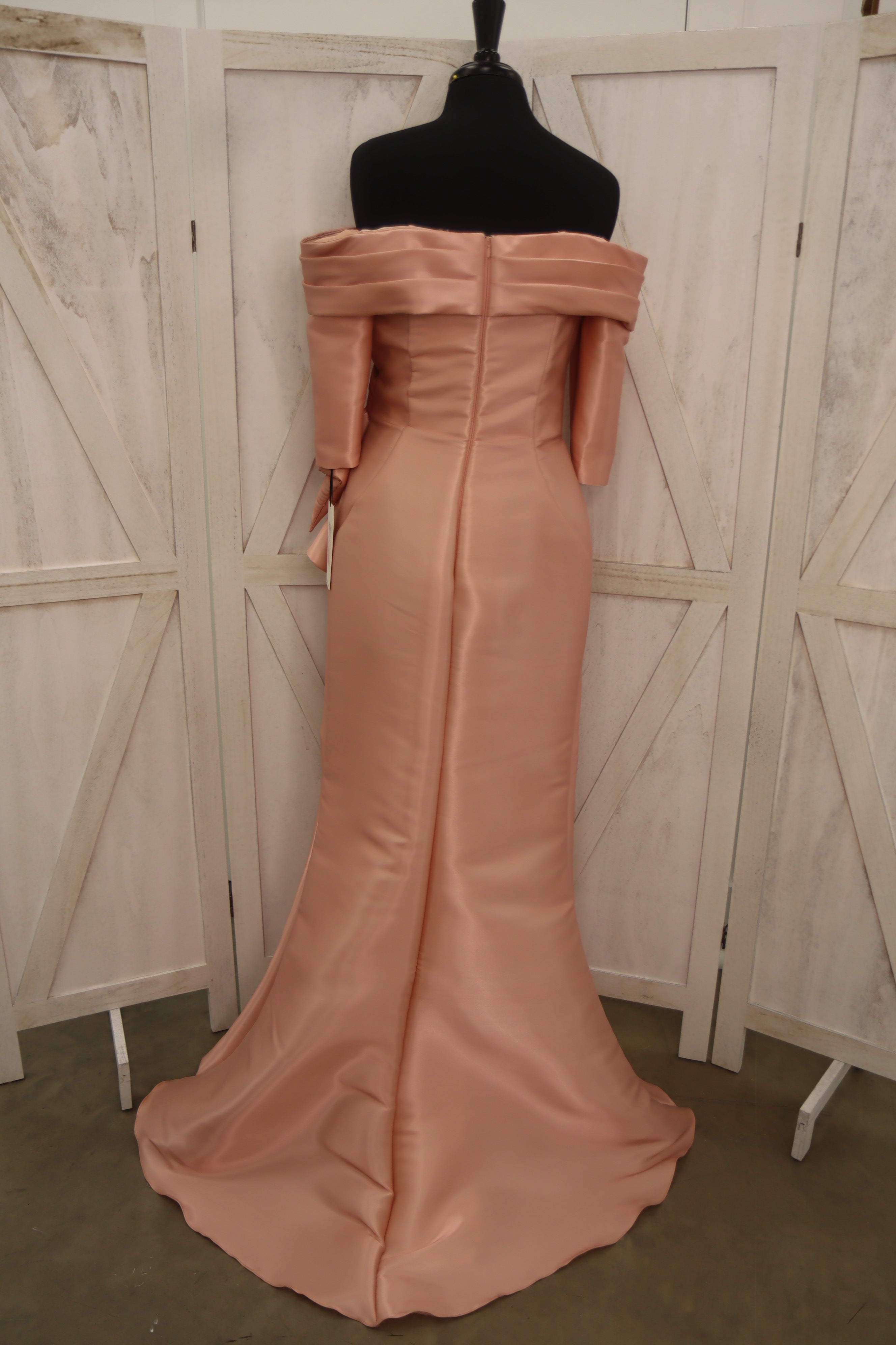 Ashley Lauren Rose Gold Satin Off-the-Shoulder Mermaid Gown – Size 12