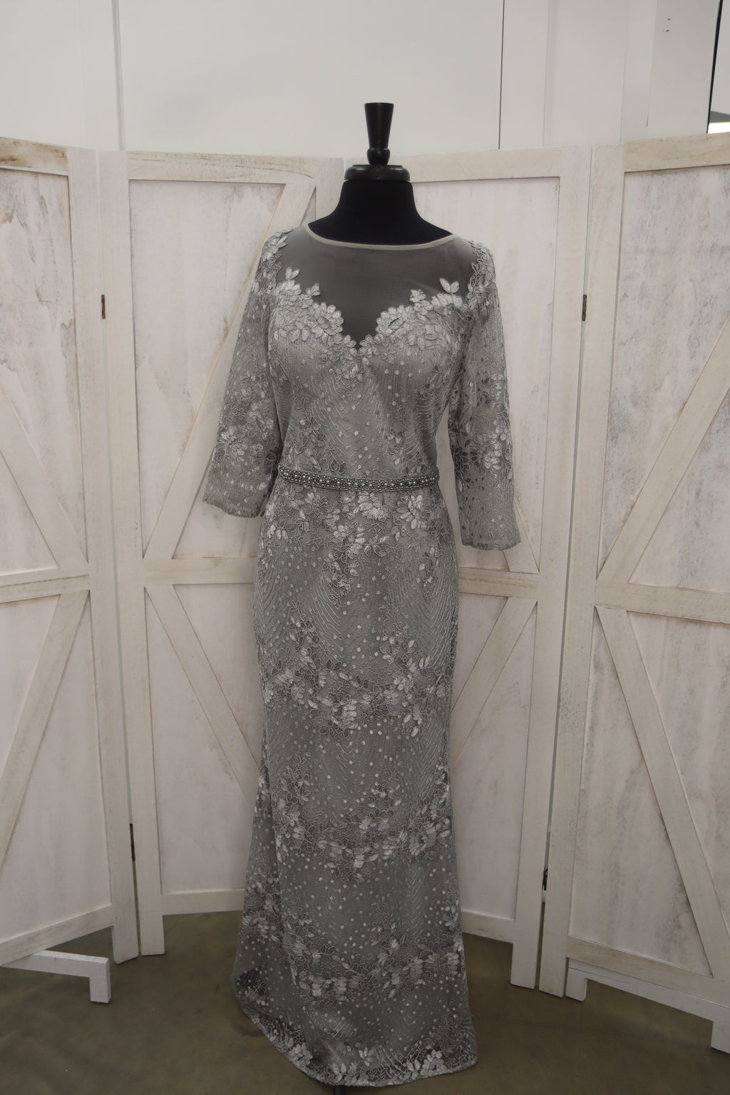 Silver Floral Lace Illusion Scoop Neck 3/4 Sleeve Column Mother of the Bride Gown