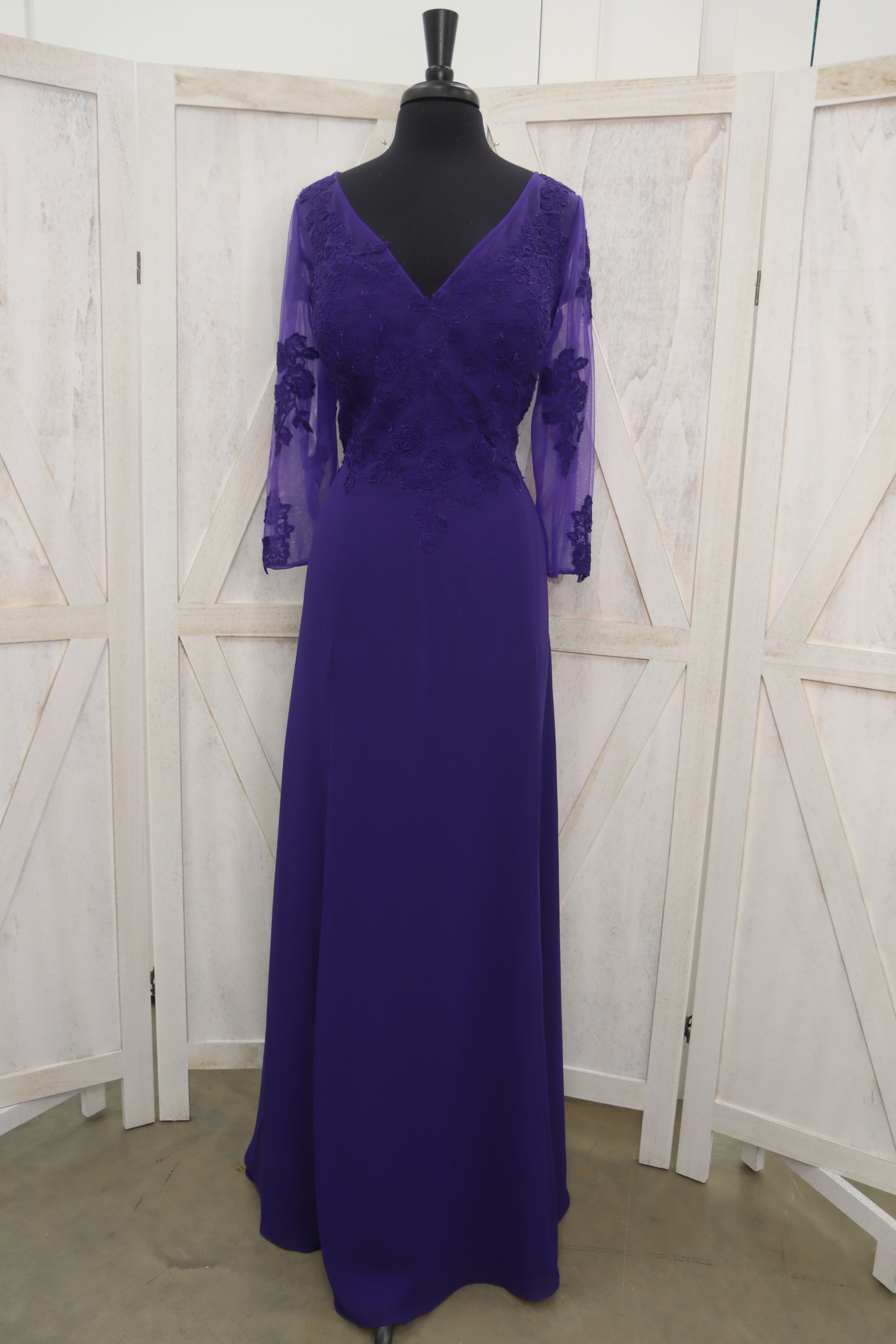 Royal Purple Lace Appliqué Long Sleeve MOB Gown