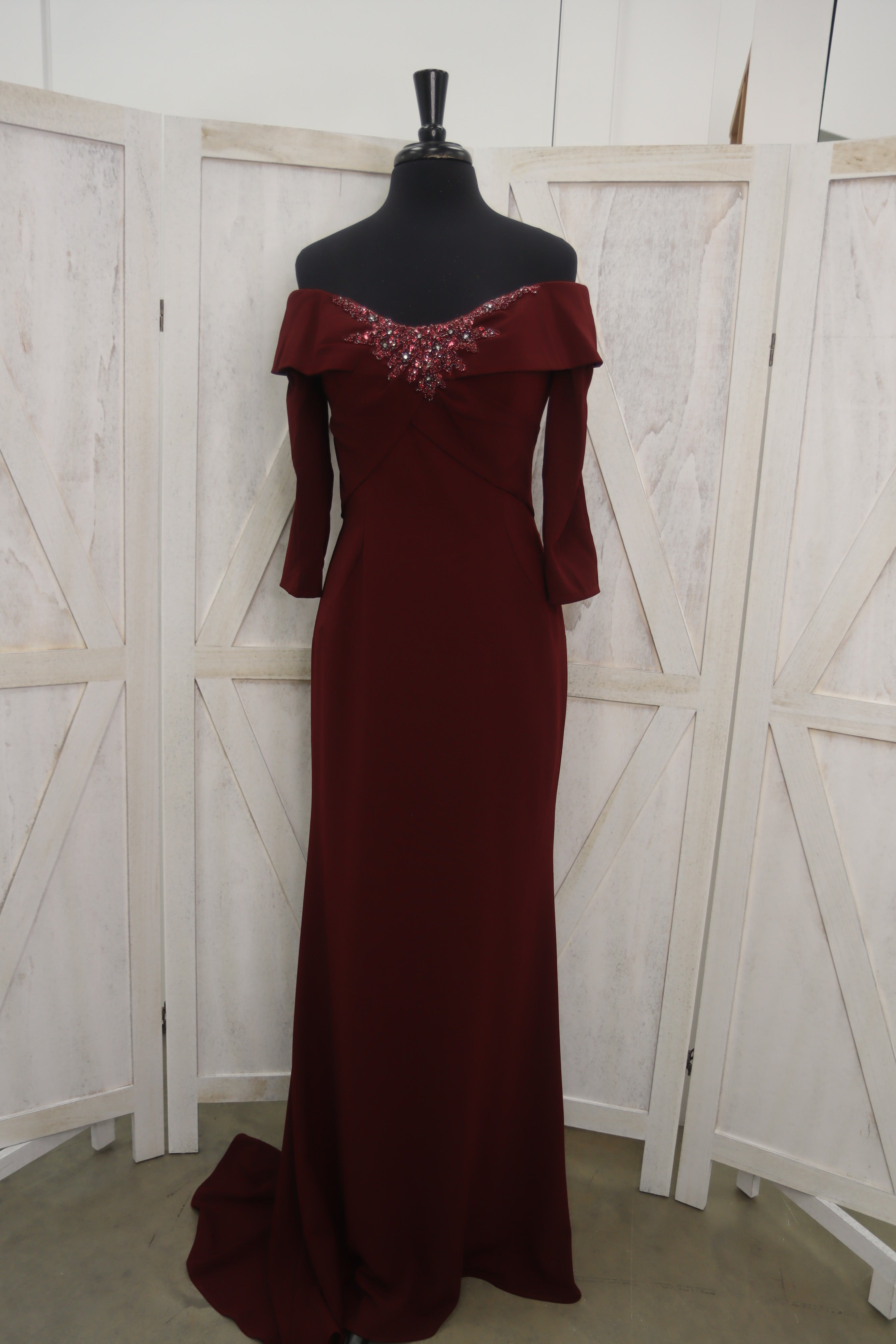 Burgundy Off-the-Shoulder Portrait Collar Beaded V-Neck Long Sleeve Mermaid Mother of the Bride Gown