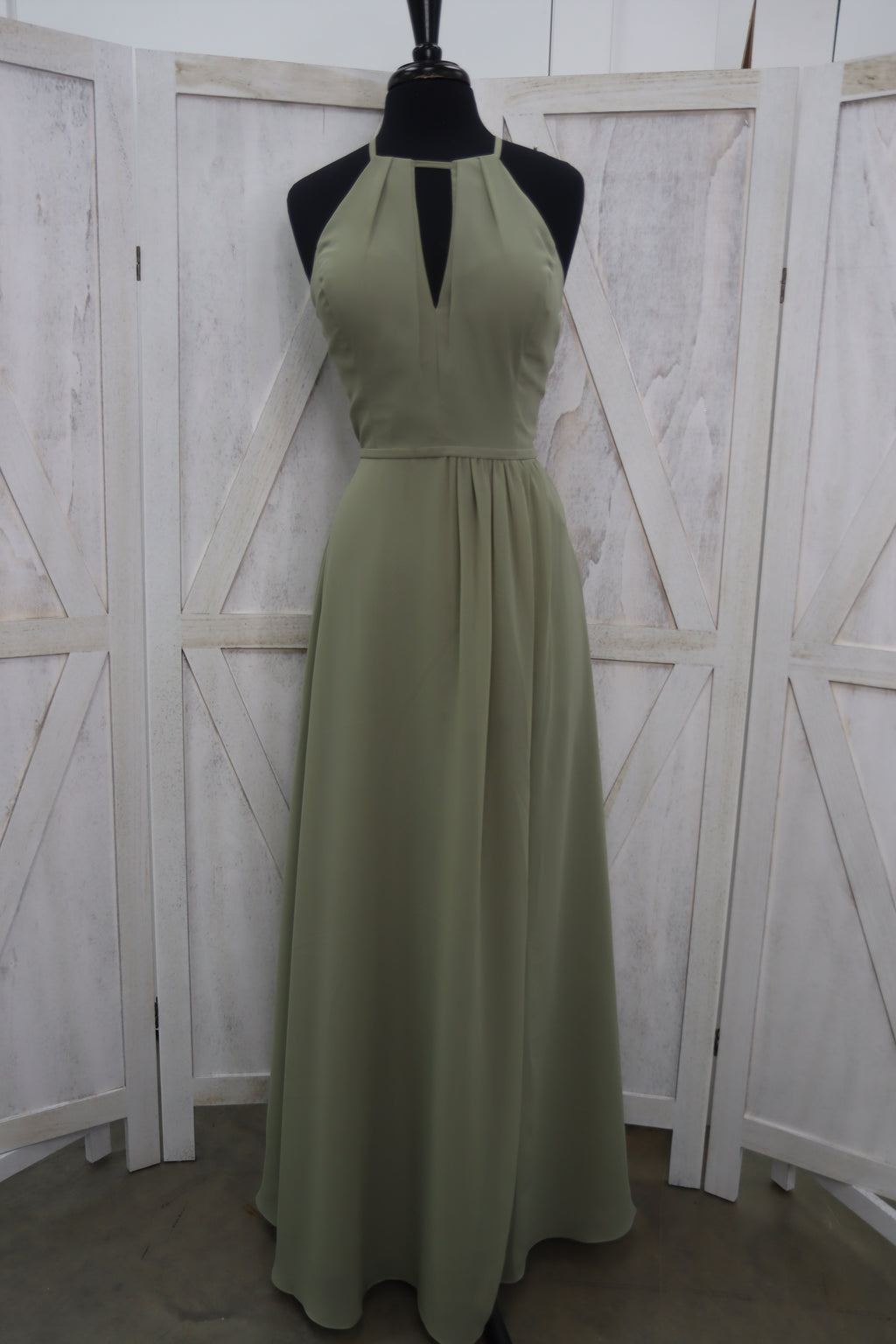 Sage Green Keyhole Halter Neck Pleated Chiffon A-Line Bridesmaids Gown
