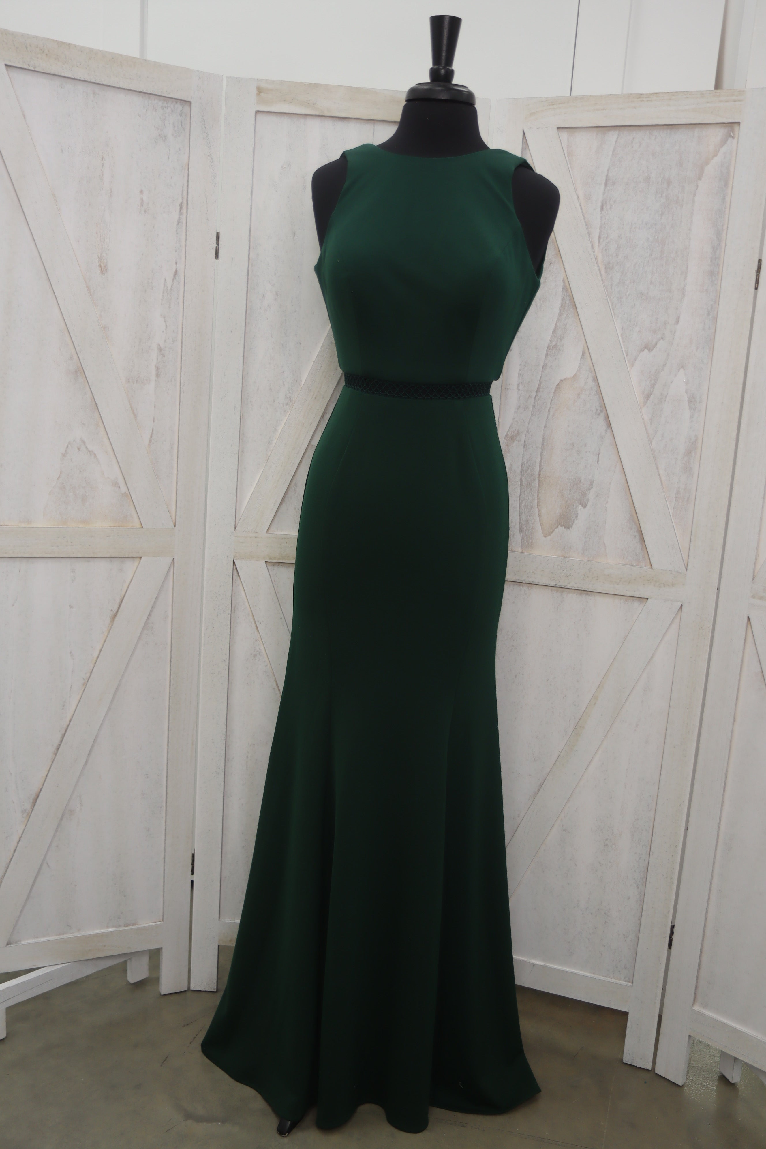 Emerald Green High Jewel Neck Sleeveless Belted Mermaid Mother of the Bride Gown